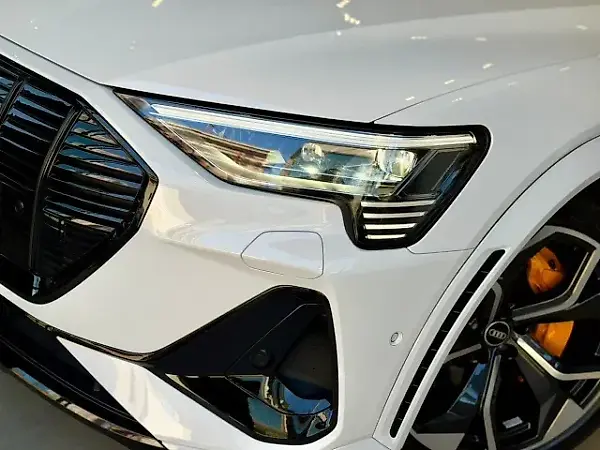 Audi E-tron S Sportback - Imagem 4