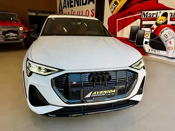 Audi E-tron S Sportback - Imagem 2