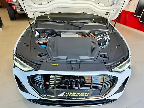 Audi E-tron S Sportback - Imagem 7