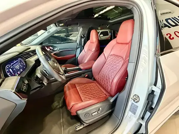 Audi E-tron S Sportback - Imagem 20