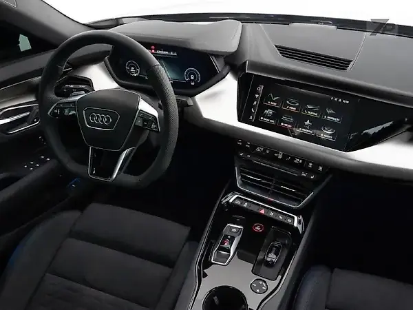 Audi E-tron  GT - Imagem 13