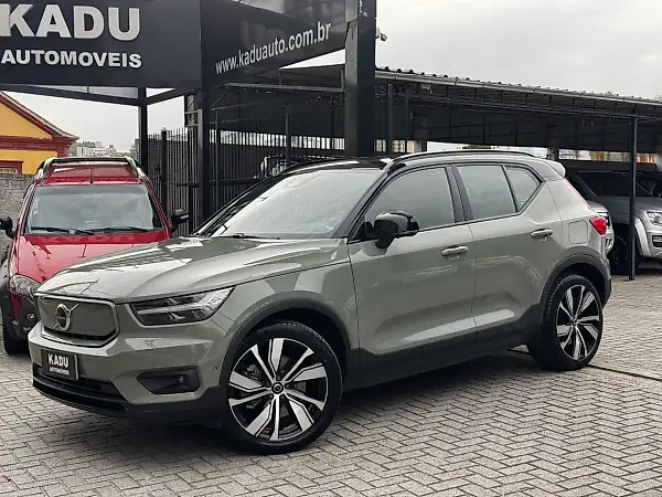 Volvo XC40 Recharge - Imagem 1