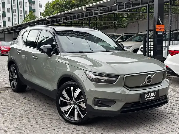 Volvo XC40 Recharge - Imagem 4