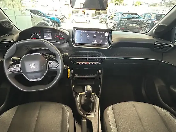 Peugeot E-208 - Imagem 5