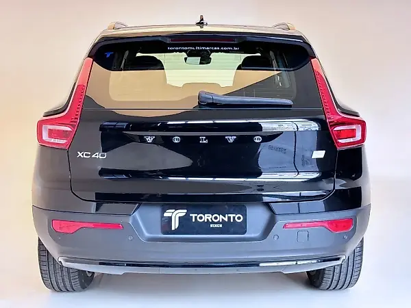 Volvo XC40 Recharge - Imagem 3