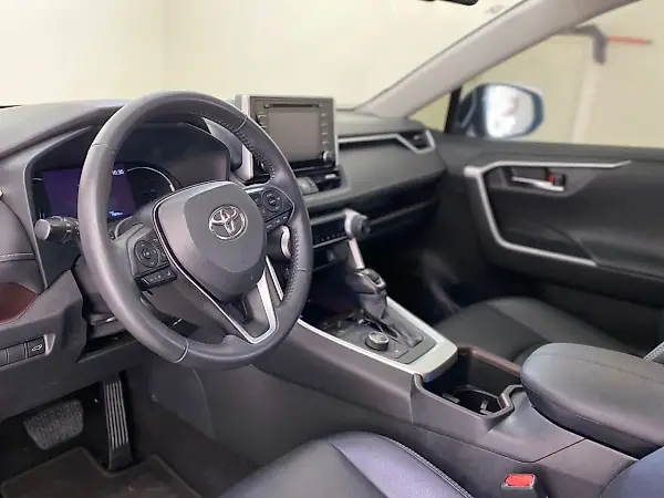 Toyota Rav4 EV - Imagem 5