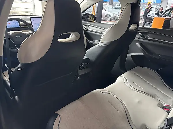 BYD King - Imagem 14