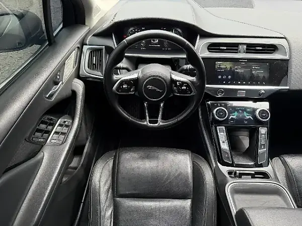 Jaguar I-pace - Imagem 14