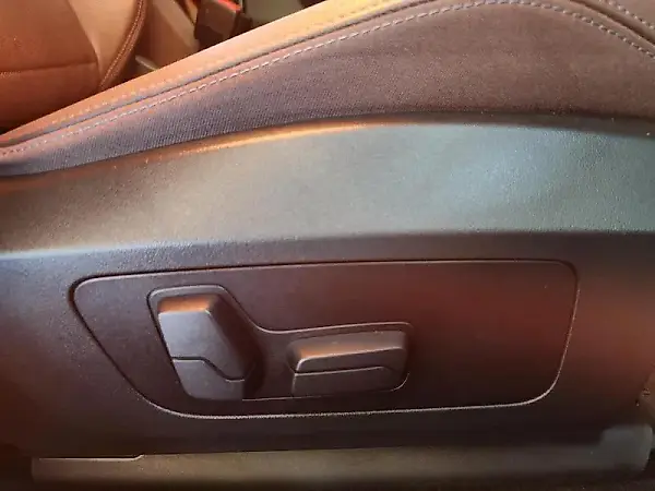 BMW IX1 - Imagem 5