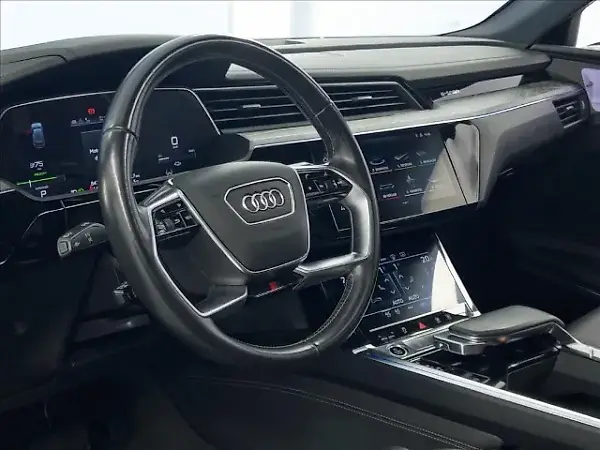 Audi E-tron - Imagem 2