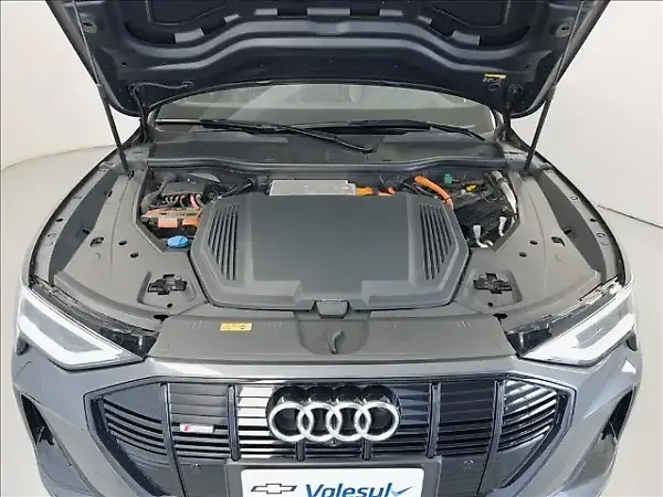 Audi E-tron - Imagem 3