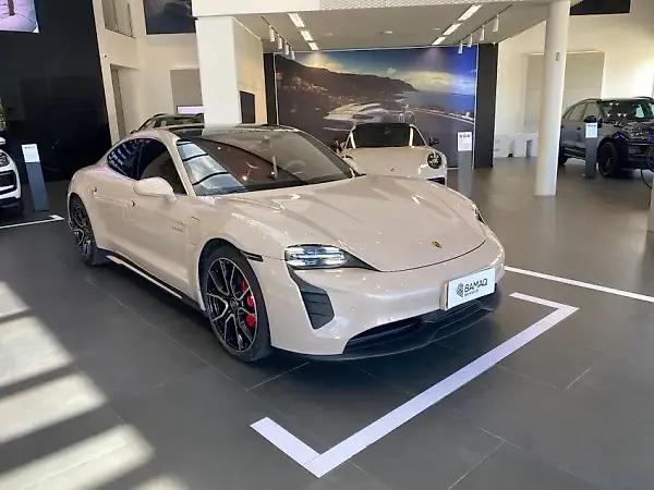 Porsche Taycan - Imagem 3
