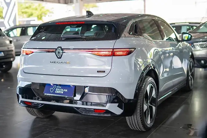 Renault Megane E-tech Electric - Imagem 6