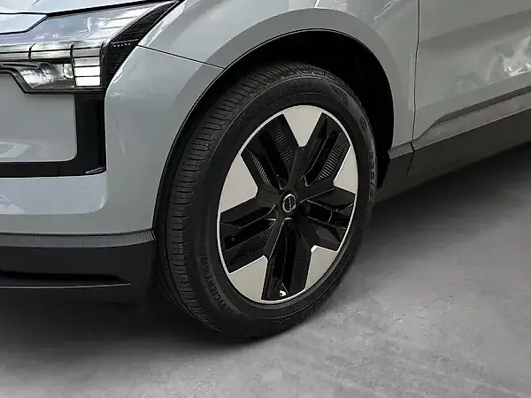 Volvo EX30 - Imagem 5