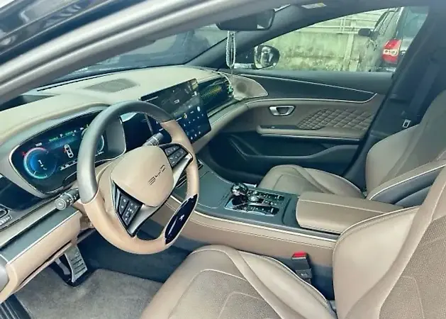 BYD Han - Imagem 2