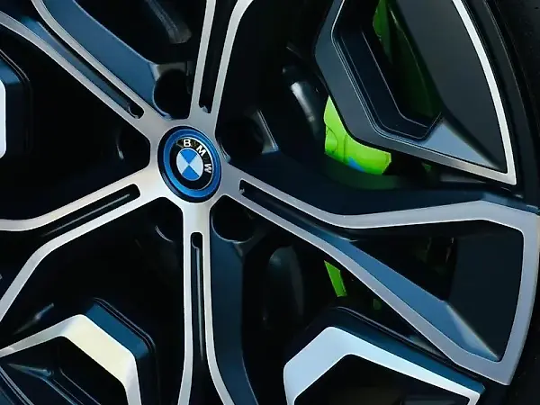 BMW Ix - Imagem 6