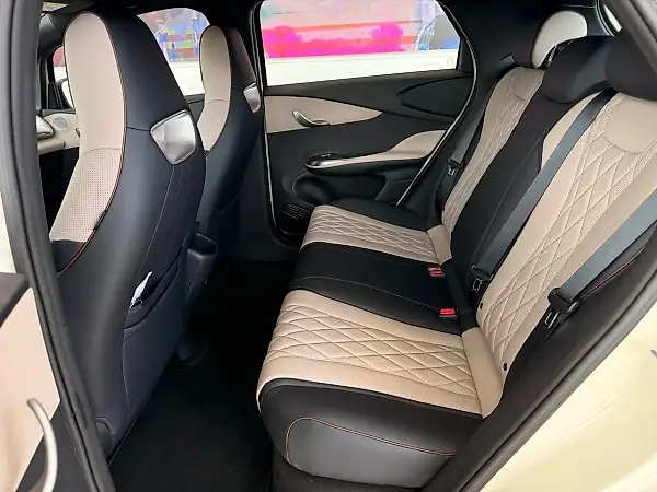 BYD Dolphin - Imagem 4