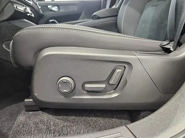 Volvo C40 Recharge - Imagem 8