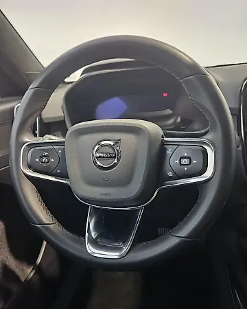Volvo C40 Recharge - Imagem 17