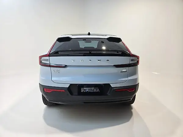 Volvo C40 Recharge - Imagem 18