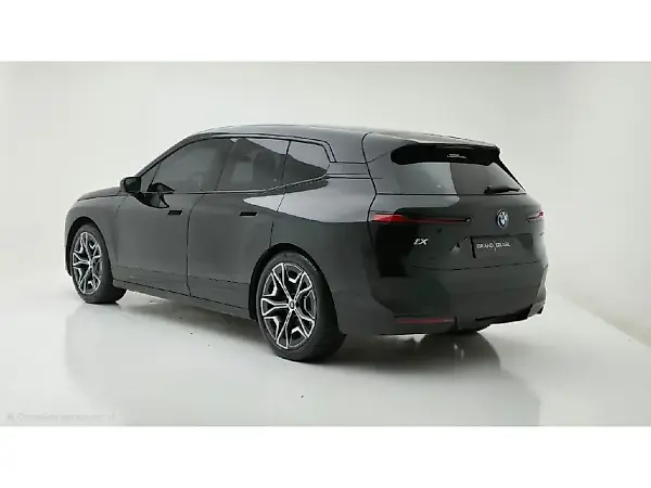 BMW Ix - Imagem 5