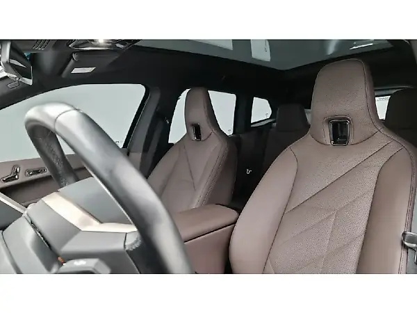 BMW Ix - Imagem 13