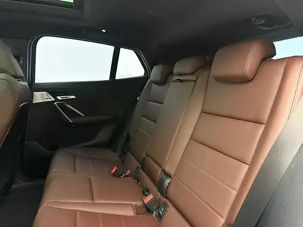 BMW Ix - Imagem 14