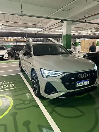 Audi E-tron Sportback - Imagem 2