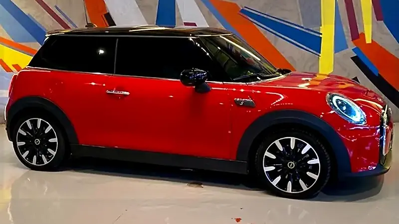 Mini Cooper SE - Imagem 1