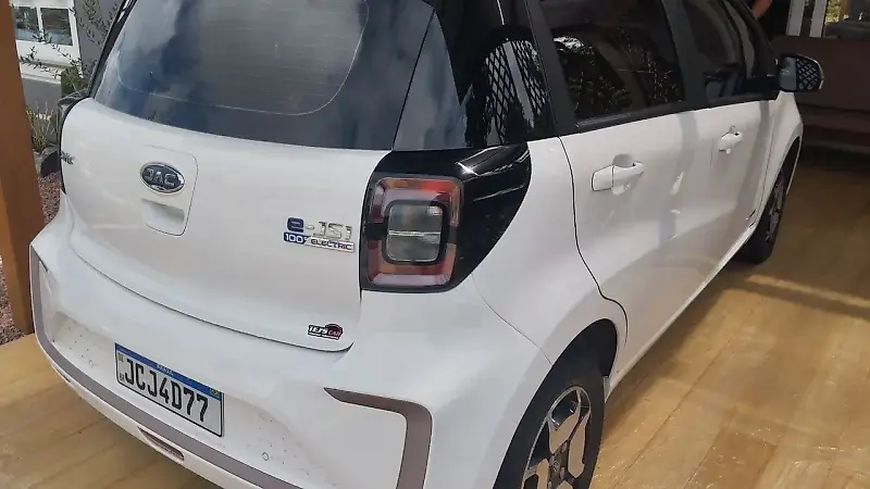 JAC E-JS1 - Imagem 3
