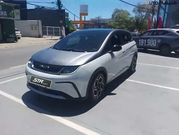BYD Dolphin Plus - Imagem 1
