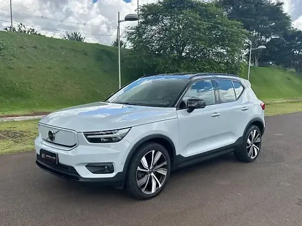 Volvo XC40 Recharge - Imagem 3