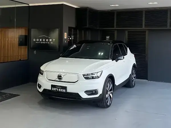 Volvo XC40 - Imagem 1