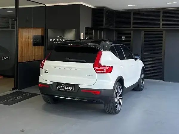 Volvo XC40 - Imagem 9