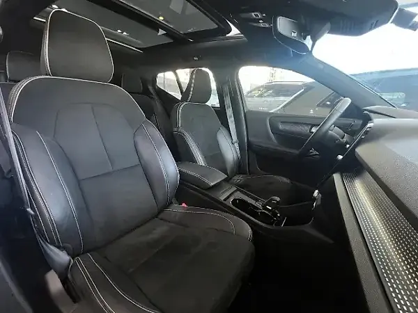 Volvo XC40 - Imagem 7