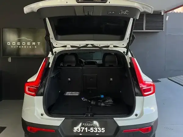 Volvo XC40 - Imagem 10