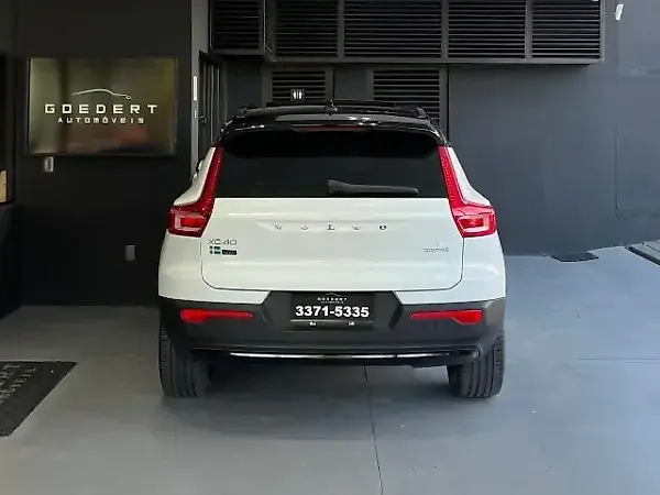 Volvo XC40 - Imagem 11