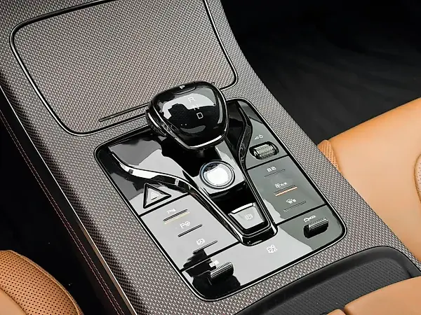 BYD Han - Imagem 7