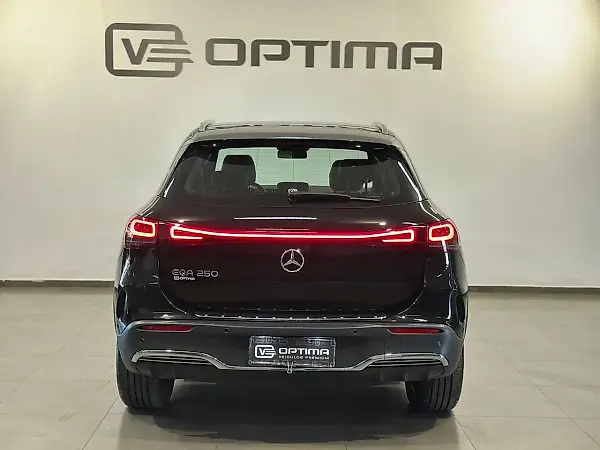 Mercedes Eqa 250 - Imagem 5
