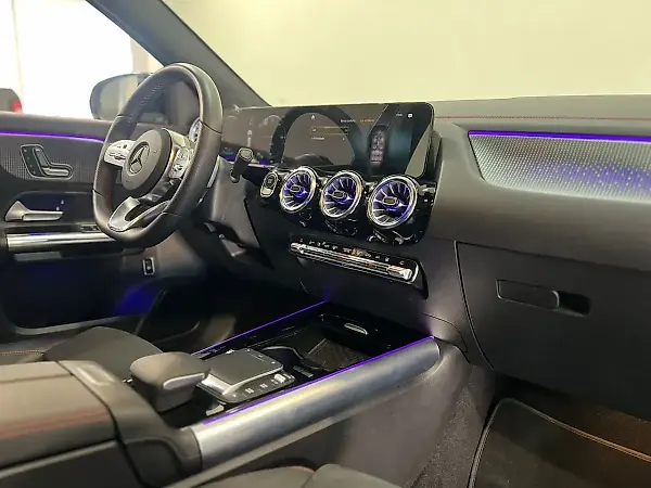 Mercedes Eqa 250 - Imagem 8