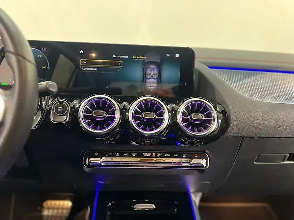 Mercedes Eqa 250 - Imagem 9