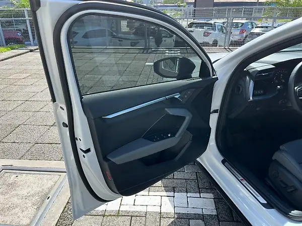 Audi A3 Sportback E-tron - Imagem 8