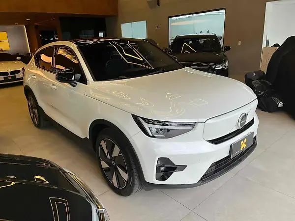 Volvo C40 Recharge - Imagem 3