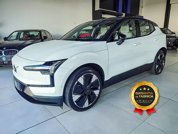 Volvo EX30 - Imagem 1