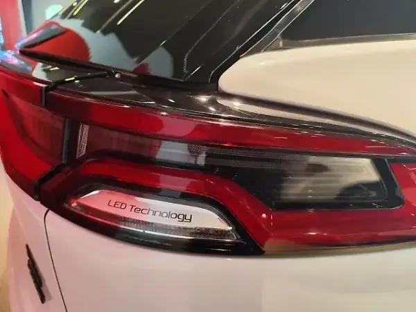 BYD Tang - Imagem 13