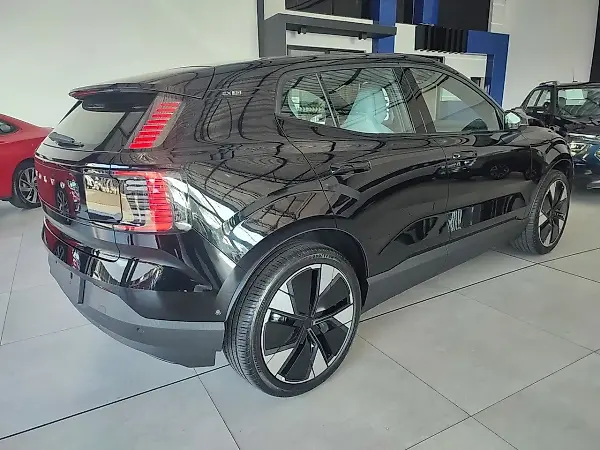 Volvo EX30 - Imagem 9