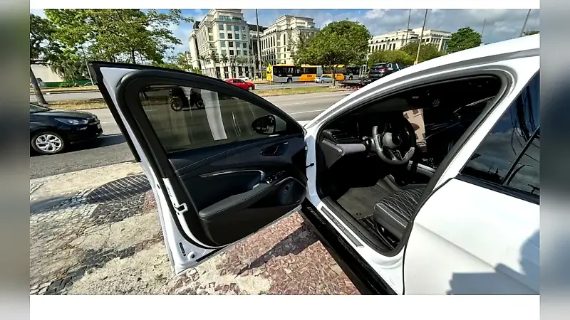 BYD Seal - Imagem 8