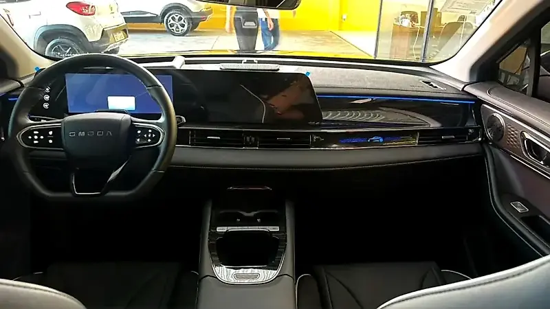 Omoda E5 - Imagem 1
