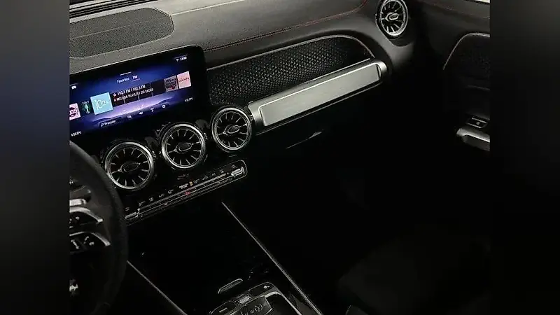 Mercedes Eqb 350 4matic SUV - Imagem 15