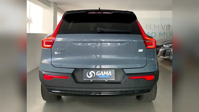 Volvo XC40 Recharge - Imagem 5